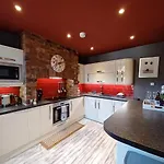 Dragon\'S Retreat 2 Bedroom Apartment